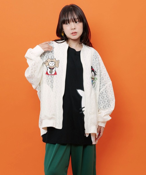 ScoLar(スカラー)の「362126:招きタイネコ×はんなりクマ 刺繍レースブルゾン(ブルゾン・レディース・ブラック/アイボリー・M)」の11枚目の写真