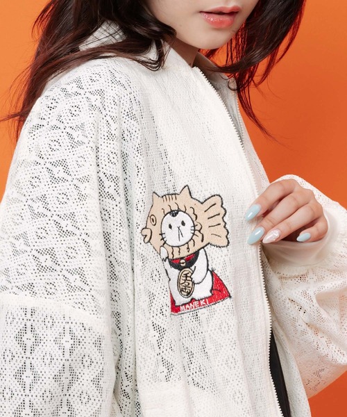 ScoLar(スカラー)の「362126:招きタイネコ×はんなりクマ 刺繍レースブルゾン(ブルゾン・レディース・ブラック/アイボリー・M)」の15枚目の写真