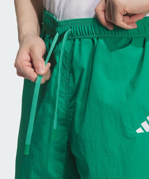 adidas(アディダス)の「マストハブ ルーズフィット ウーブン8インチ バギー ショーツ / ハーフパンツ / アディダス adidas(その他パンツ・メンズ・グリーン・XX-LARGE/3XL/MEDIUM/LARGE/X-LARGE/SMALL)」の4枚目の写真
