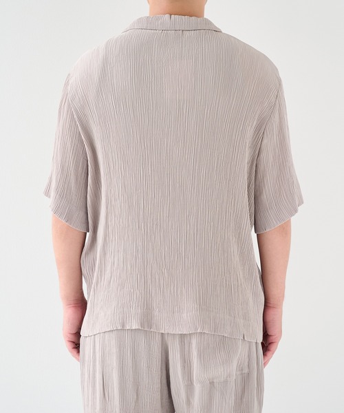 STUDIOUS(ステュディオス)の「【STUDIOUS】Silky Pleats Open Shirts / シルキープリーツオープンシャツ / 伸縮素材 / 接触冷感(シャツ/ブラウス・メンズ・グレイッシュベージュ/ブラック/ブルー・2/1)」の17枚目の写真