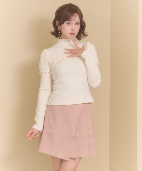 Mejoul（メジュール）の「【2026秋冬新作】パフスリーブフリル切替タートルネックトップス（Tシャツ/カットソー・レディース・アイボリー/グレー・F）」の11枚目の写真