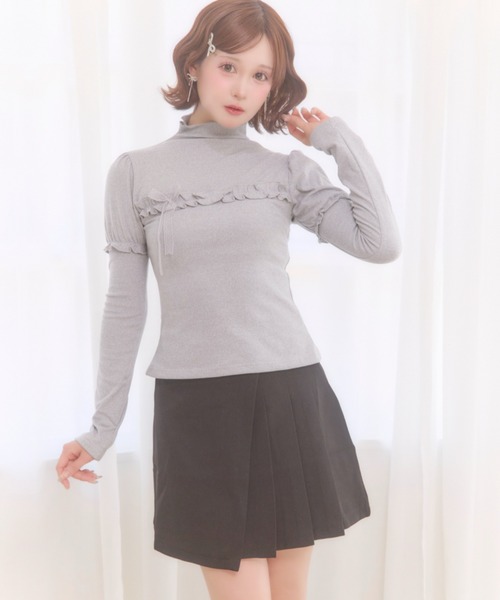 Mejoul（メジュール）の「【2026秋冬新作】パフスリーブフリル切替タートルネックトップス（Tシャツ/カットソー・レディース・アイボリー/グレー・F）」の7枚目の写真