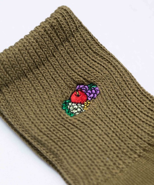 FRUIT OF THE LOOM（フルーツオブザルーム）の「【es】【FRUIT OF THE LOOM】3Pマーク刺繍クォーターソックス（ソックス/靴下・メンズ・その他・FREE）」の3枚目の写真