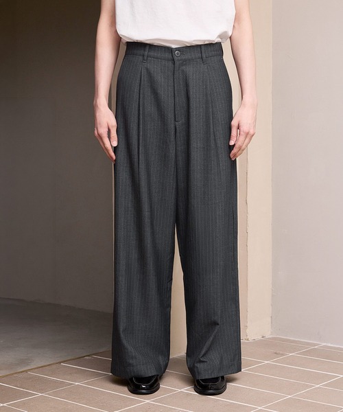 ROCHEM（ローシェン）の「1タックワイドストレートストライプスラックス（スラックス・メンズ・グレー系1/ブラック系1・L/XS/M/S）」の16枚目の写真