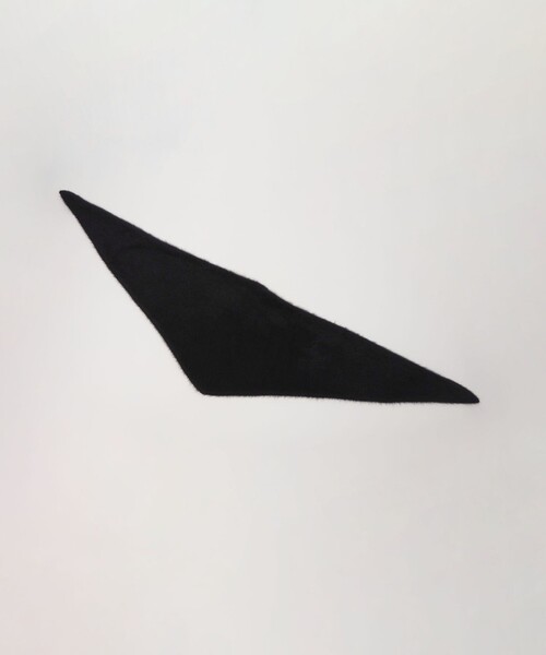 UNITED ARROWS(ユナイテッドアローズ)の「フォックスカシミヤ トライアングル ストール(ストール/ショール・レディース・オフホワイト/ブラック/ダークグレー・FREE)」の20枚目の写真