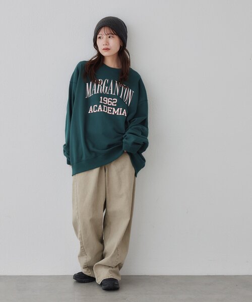 DISCOAT(ディスコート)の「【Enlude】ヒビワレカレッジロゴスウェット《WEB限定カラーあり》(Tシャツ/カットソー・レディース・レッド/ダークグリーン/ベージュ/ライトベージュ/ブラウン・FREE)」の6枚目の写真