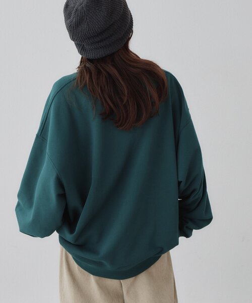 DISCOAT(ディスコート)の「【Enlude】ヒビワレカレッジロゴスウェット《WEB限定カラーあり》(Tシャツ/カットソー・レディース・レッド/ダークグリーン/ベージュ/ライトベージュ/ブラウン・FREE)」の10枚目の写真