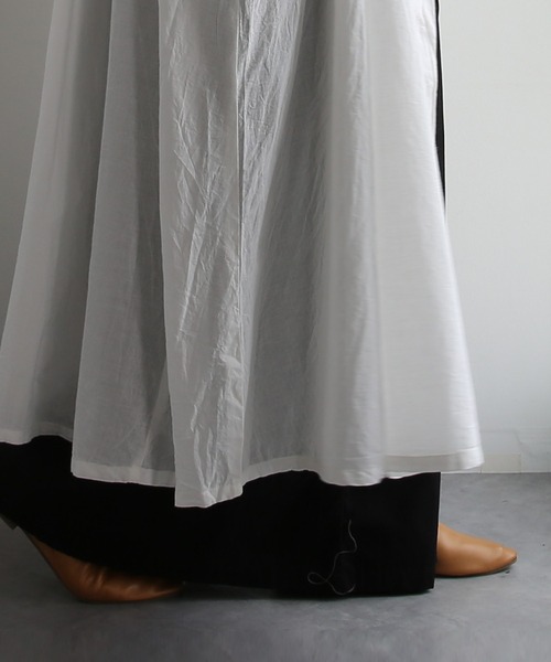 and it_(アンドイット)の「キャンブリックフリルギャザーワンピース(ワンピース・レディース・アイボリー・M-L)」の21枚目の写真