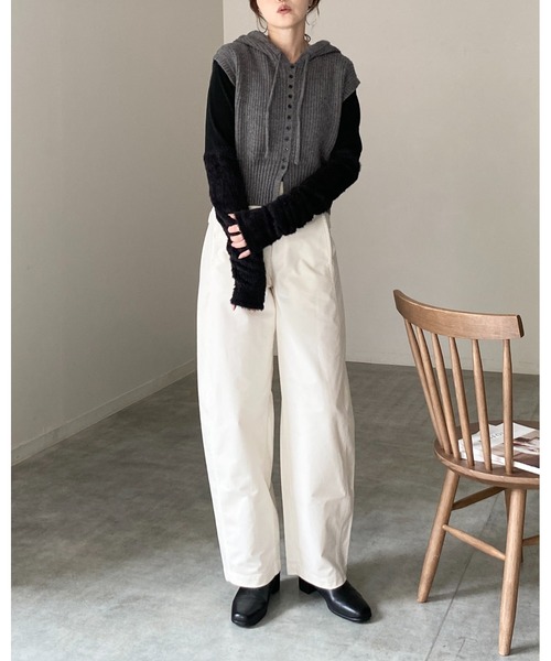 She's Closet（シーズクローゼット）の「アルパカタッチ前ボタンフード付きリブニットベスト（ベスト・レディース・レッド/ブラウン/チャコールグレー/ブラック/アイボリー・FREE）」の22枚目の写真