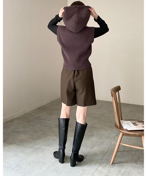 She's Closet（シーズクローゼット）の「アルパカタッチ前ボタンフード付きリブニットベスト（ベスト・レディース・レッド/ブラウン/チャコールグレー/ブラック/アイボリー・FREE）」の16枚目の写真