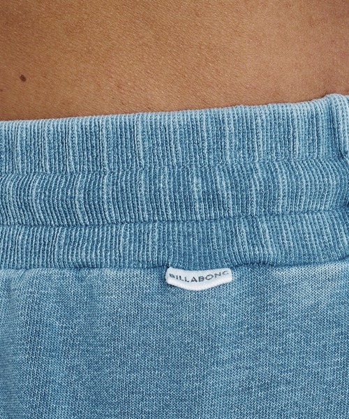 BILLABONG(ビラボン)の「BILLABONG ウィメンズ WASHED SWEAT JOGGER PANTS ロングパンツ 【2026年秋冬モデル】/ビラボンウォッシュドスウェットパンツ(セットアップ対応可)(スウェットパンツ・レディース・ライトブルー/ブラック・MEDIUM/LARGE)」の3枚目の写真