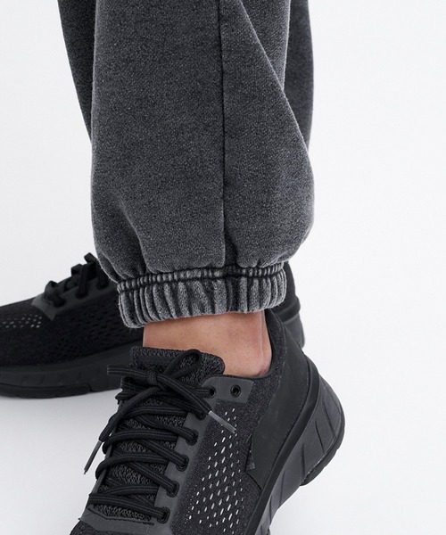 BILLABONG(ビラボン)の「BILLABONG ウィメンズ WASHED SWEAT JOGGER PANTS ロングパンツ 【2026年秋冬モデル】/ビラボンウォッシュドスウェットパンツ(セットアップ対応可)(スウェットパンツ・レディース・ライトブルー/ブラック・MEDIUM/LARGE)」の14枚目の写真