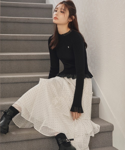 JILL by JILL STUART(ジルバイジルスチュアート)の「ラッフルティアードスカート(スカート・レディース・ホワイト系その他/ブラック系その他/ホワイト系その他2・FREE)」の1枚目の写真