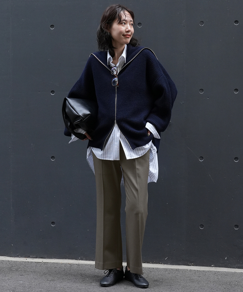 SLOBE IENA(スローブイエナ)の「スティックパンツ(スラックス・レディース・ブラック/カーキ・38/36)」の4枚目の写真