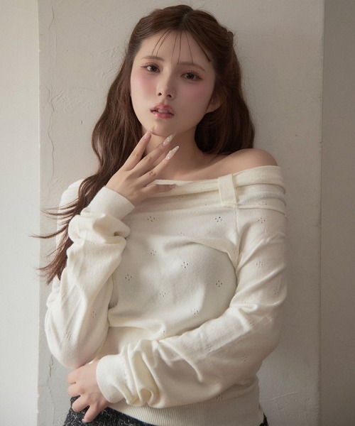 TITTY&CO.(ティティーアンドコー)の「リボンデザインオフショルニット(ニット/セーター・レディース・チャコールグレー/グレー/アイボリー・FREE)」の22枚目の写真
