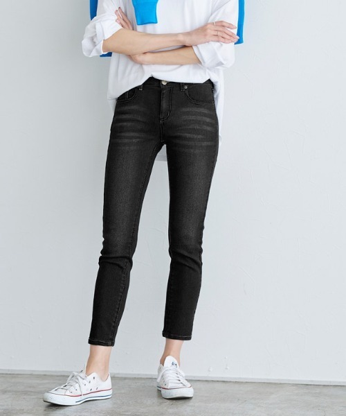 Pierrot(ピエロ)の「選べるSS〜4Lサイズ展開アンクル丈スキニーデニムパンツ(デニムパンツ)」|ブラック系その他