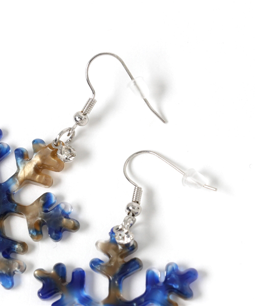 チャイハネ（チャイハネ）の「【チャイハネ】雪の結晶ピアス（ピアス（両耳用）・レディース・ブラウン/ホワイト/ブルー・FREE）」の5枚目の写真