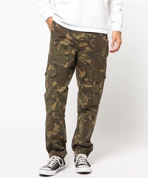 camo cargo