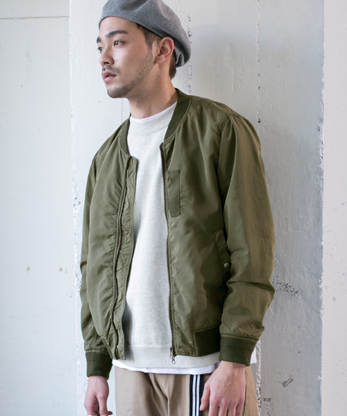 URBAN RESEARCH DOORS MENS（アーバンリサーチ ドアーズ メンズ）の「DOORS High Count MA-1（MA-1・メンズ・ブラック/カーキ/グリーン系その他・40/38）」の3枚目の写真