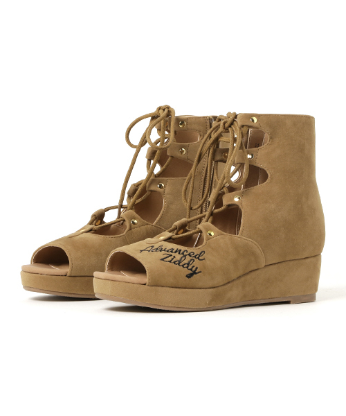 ZIDDY（ジディ）の「ZIDDY/スウェードレースアップサンダル（サンダル・キッズ・ブラック/ライトブラウン・23/24/21/22）」の2枚目の写真