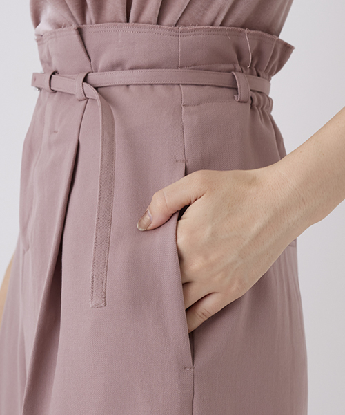 UNITED TOKYO（ユナイテッドトウキョウ）の「ウールワンタックストレートワイドパンツ（その他パンツ・レディース・ピンク/ブラック/マスタード/グリーン・1/2）」の12枚目の写真