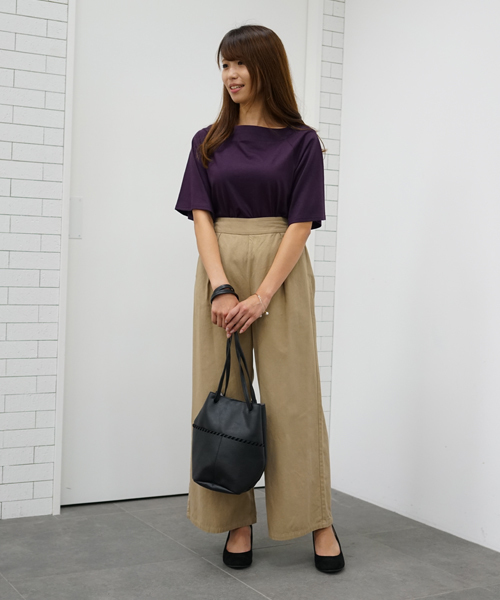 earth music&ecology(アースミュージックアンドエコロジー)の「タックワイドパンツ(その他パンツ・レディース・ベージュ/ネイビー/カーキ・FREE)」の12枚目の写真