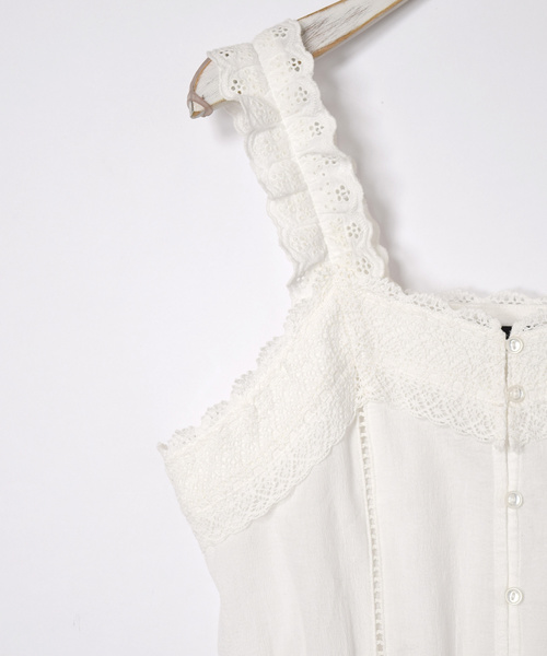 w closet（ダブルクローゼット）の「コットンレースノースリーブブラウス（シャツ/ブラウス・レディース・オフホワイト/イエロー/ブラック・FREE）」の10枚目の写真