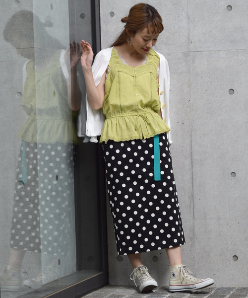 w closet（ダブルクローゼット）の「コットンレースノースリーブブラウス（シャツ/ブラウス・レディース・オフホワイト/イエロー/ブラック・FREE）」の18枚目の写真