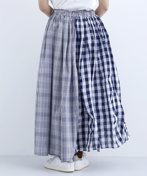 MERLOT（メルロー）の「ギンガムチェック柄切替スカート1600（スカート・レディース・ブラック/ネイビー・FREE）」の7枚目の写真