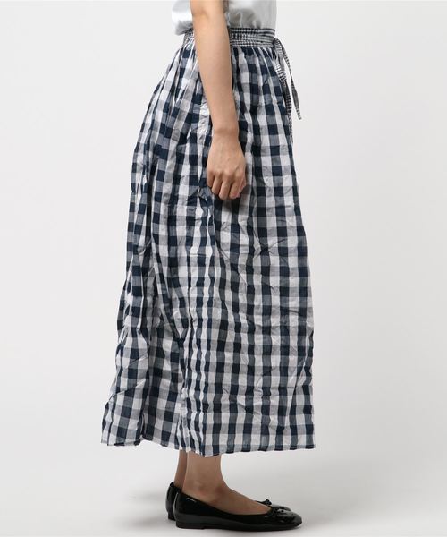 MERLOT（メルロー）の「ギンガムチェック柄切替スカート1600（スカート・レディース・ブラック/ネイビー・FREE）」の3枚目の写真
