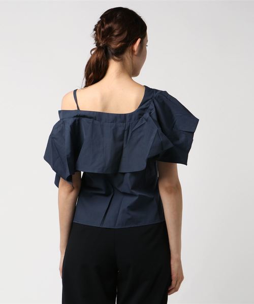 KOBE LETTUCE（コウベレタス）の「アシンメトリーフリルデザインワンショルダーブラウス/レディース/トップス[C3297]神戸レタス（シャツ/ブラウス・レディース・オフホワイト/イエロー/ネイビー/チェック・FREE）」の6枚目の写真
