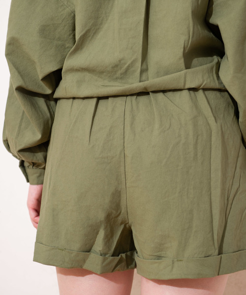 GGD SELECT(ジージーディー セレクト)の「Roger&Raw/シャツロンパース(つなぎ/オールインワン・レディース・ブラック/ベージュ/カーキ/スモークピンク・M)」の16枚目の写真