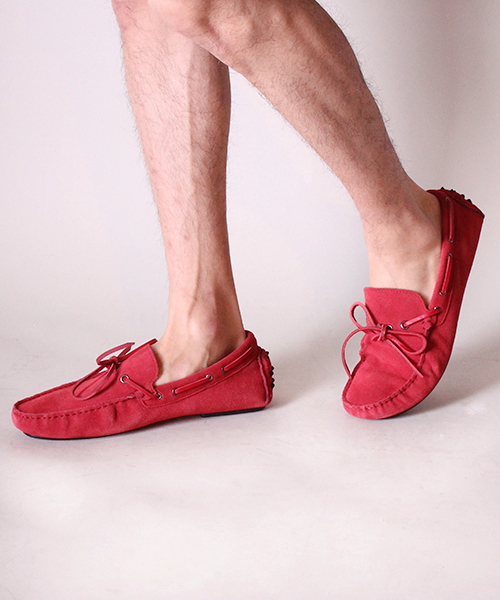 Lui's（ルイス）の「Lui's ドライビングシューズ（モカシン/デッキシューズ・メンズ・グレー/レッド/ベージュ/ネイビー・42/43/41）」の4枚目の写真