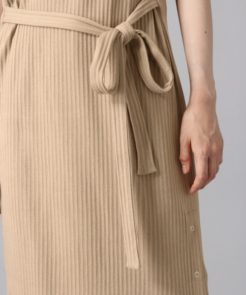 LOWRYS FARM（ローリーズファーム）の「ベルトツキリブワンピース　844142（ワンピース・レディース・チャコールグレー/ベージュ/ブルー・FREE）」の13枚目の写真