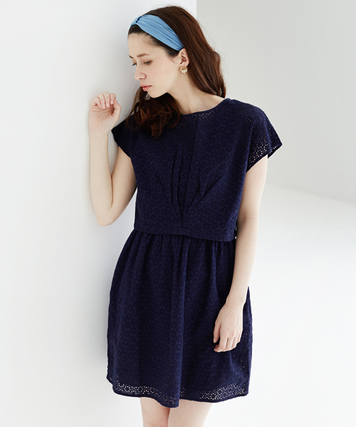 Another Edition（アナザーエディション）の「AE ｱｲﾚｯﾄﾚｰｽ OP ◆（ワンピース・レディース・ホワイト/ネイビー/ライトブルー・ﾌﾘ-）」の3枚目の写真