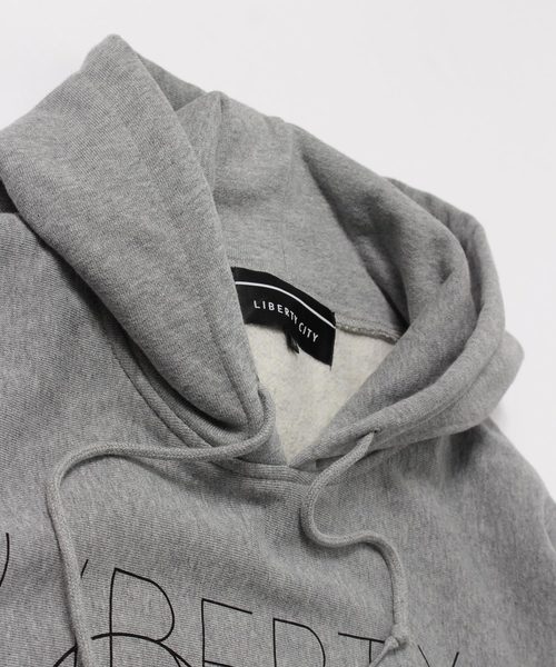 LIBERTY CITY（リバティシティ）の「【LIBERTY CITY/リバティーシティ】 [BIG C] スウェットパーカー（パーカー・メンズ・ホワイト/ブラック/グレー・2/4/3）」の19枚目の写真