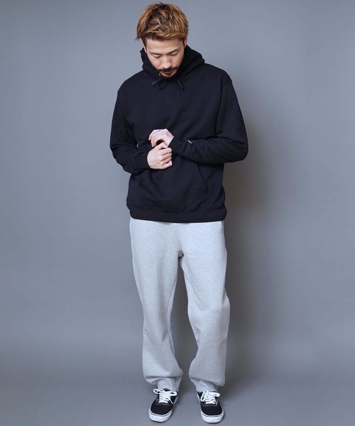 Champion（チャンピオン）の「【CHAMPION/チャンピオン】裏起毛スウェットパンツ　Ｃ３－Ｑ２０４　無地（スウェットパンツ・メンズ・グレー/チャコールグレー/ブラック/グリーン/ネイビー・MEDIUM/LARGE/X-LARGE）」の16枚目の写真