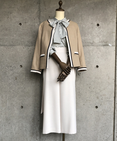 Tiara（ティアラ）の「カラーブロックショートジャケット（ノーカラー