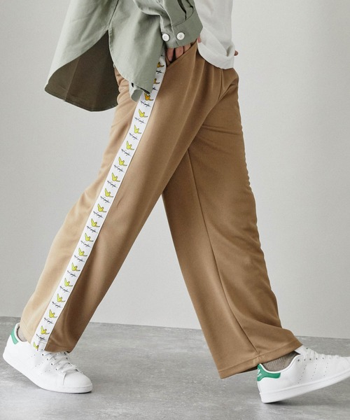 Mark Gonzales(マーク・ゴンザレス)の「Mark Gonzales/マークゴンザレス MONO-MART別注 サイドラインパンツ/3TYPE(その他パンツ・メンズ・ブラック系その他/ベージュ系その他/ブルー系その他/ブラック系その他2/ブラック系その他3/ベージュ系その他2/ベージュ系その他3/ブルー系その他2/ブルー系その他3・S/M/L)」の6枚目の写真