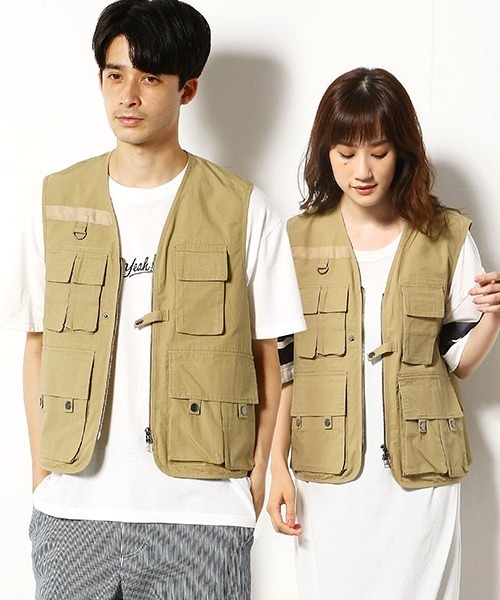 Purple&Yellow（パープルアンドイエロー）の「マルチポケットベスト（ベスト・メンズ・ブラック/ベージュ/レッド・SMALL/MEDIUM/LARGE）」の3枚目の写真