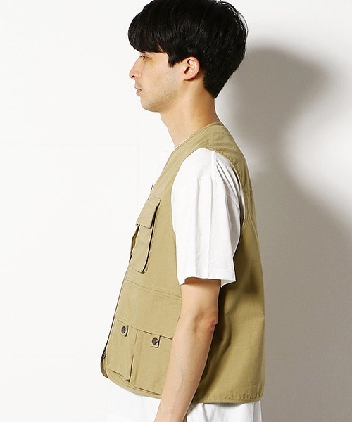 Purple&Yellow（パープルアンドイエロー）の「マルチポケットベスト（ベスト・メンズ・ブラック/ベージュ/レッド・SMALL/MEDIUM/LARGE）」の12枚目の写真