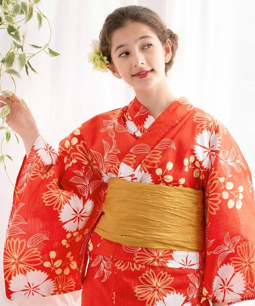 KYOETSU（キョウエツ）の「浴衣 女の子 子供 3点セット( 浴衣 + 帯 + 下駄 ) レトロC（浴衣・キッズ・グリーン系その他/ブルー系その他/オレンジ系その他/グレー系その他2/グレー系その他3/ブルー系その他5/イエロー系その他/レッド系その他/レッド系その他2/ブルー系その他6/グレー系その他/ピンク系その他/パープル系その他/ブルー系その他4/ブルー系その他3/ブルー系その他2/その他1/その他2/その他3/その他4・140/150/110/120/130）」の16枚目の写真