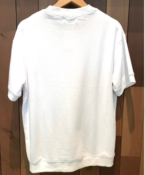 BUCCA 44(ブッカフォーティーフォー)の「【BUCCA 44】BullDogプリントプルオーバー(スウェット・メンズ・ホワイト/ブラック・LARGE/XXX-LARGE/X-LARGE/MEDIUM/XX-LARGE)」の3枚目の写真