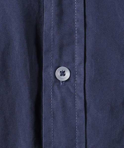 SAVE KHAKI UNITED（セーブカーキユナイテッド）の「SAVE KHAKI UNITED POPLIN STANDARD SHIRT（シャツ/ブラウス・メンズ・ブラック/サファリグリーン/ホワイト/ネイビー/ダークブルー/タン・LARGE/MEDIUM/SMALL/X-SMALL）」の17枚目の写真