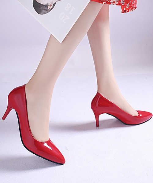 STYLEBLOCK(スタイルブロック)の「エナメルポインテッドトゥパンプス(パンプス・レディース・ピンク/ベージュ系その他/ホワイト/ブラック/レッド・38/39/37/35/36/34/40)」の5枚目の写真