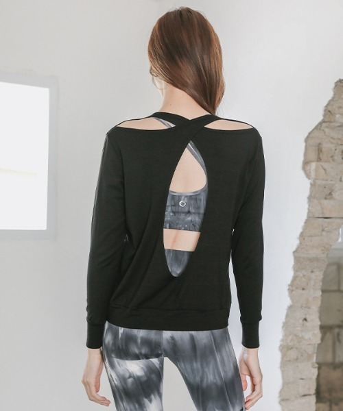 CIENNA(シエナ)の「【CIENNA 】長袖バックオープン カバーアップ / LONG SLEEVE BACKOPEN COVER-UP(スポーツグッズ・レディース・パープル/ロイヤルブルー/カーキオリーブ/ホワイト/ライム/チャコール/ブラック・MEDIUM/SMALL/LARGE)」の15枚目の写真