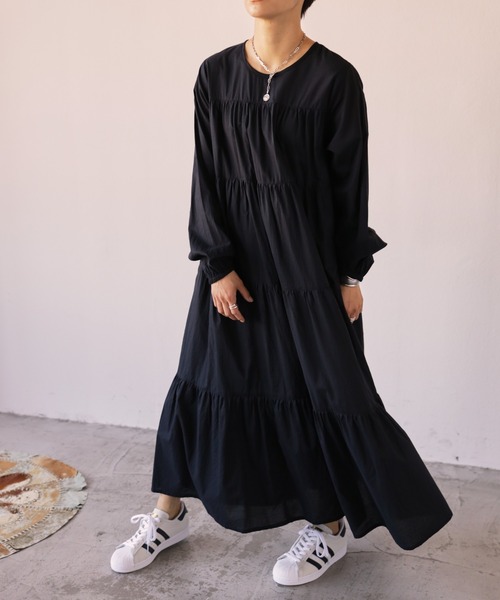 Auntie Rosa Holiday(アンティローザホリデー)の「ティアードロングワンピース(ワンピース・レディース・ブラック/オフホワイト/ブルー/ライトグリーン・FREE)」の18枚目の写真