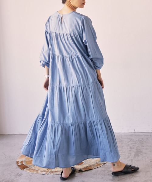 Auntie Rosa Holiday(アンティローザホリデー)の「ティアードロングワンピース(ワンピース・レディース・ブラック/オフホワイト/ブルー/ライトグリーン・FREE)」の12枚目の写真