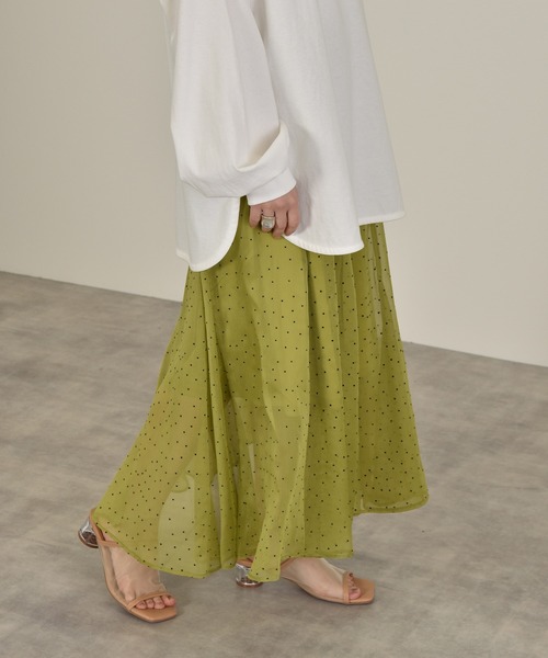 w closet(ダブルクローゼット)の「ドット楊柳フレアスカート(スカート・レディース・オフホワイト/サックスブルー系1/ライム・FREE)」の8枚目の写真