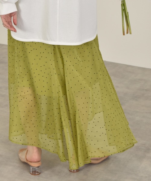 w closet(ダブルクローゼット)の「ドット楊柳フレアスカート(スカート・レディース・オフホワイト/サックスブルー系1/ライム・FREE)」の15枚目の写真